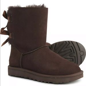UGG boots (dark brown) size 9